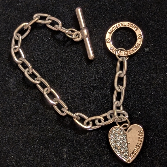 Michael Kors Rose Gold Chain Bracelet with Heart Charm - Picture 1 of 2